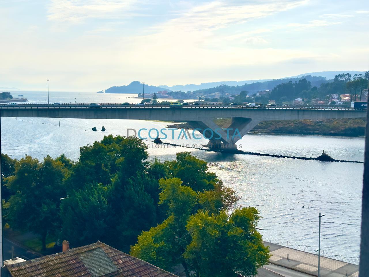 Atico de dos habitaciones con vistas al mar en Pontevedra